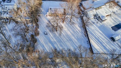 Tiny photo for 204 Hickory Circle, Middletown, CT 06457 (MLS # 24143173)