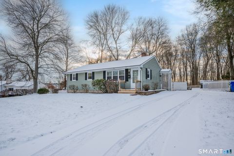 Tiny photo for 204 Hickory Circle, Middletown, CT 06457 (MLS # 24143173)
