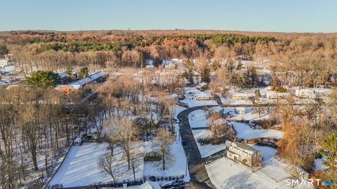 Tiny photo for 204 Hickory Circle, Middletown, CT 06457 (MLS # 24143173)