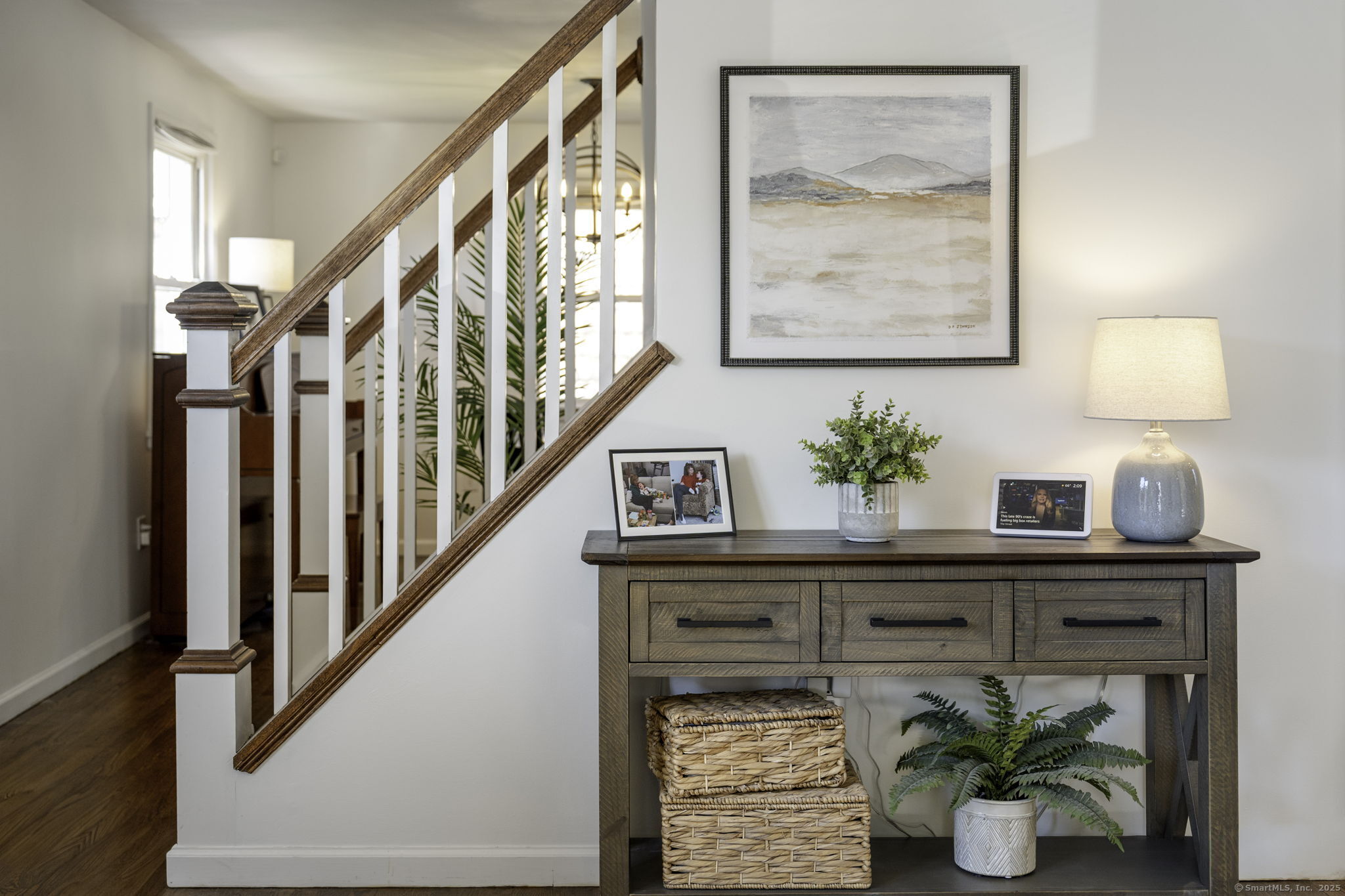 Norwalk, Connecticut 06851, United States, 3 Bedrooms Bedrooms, ,2 BathroomsBathrooms,Residential,Active,231976