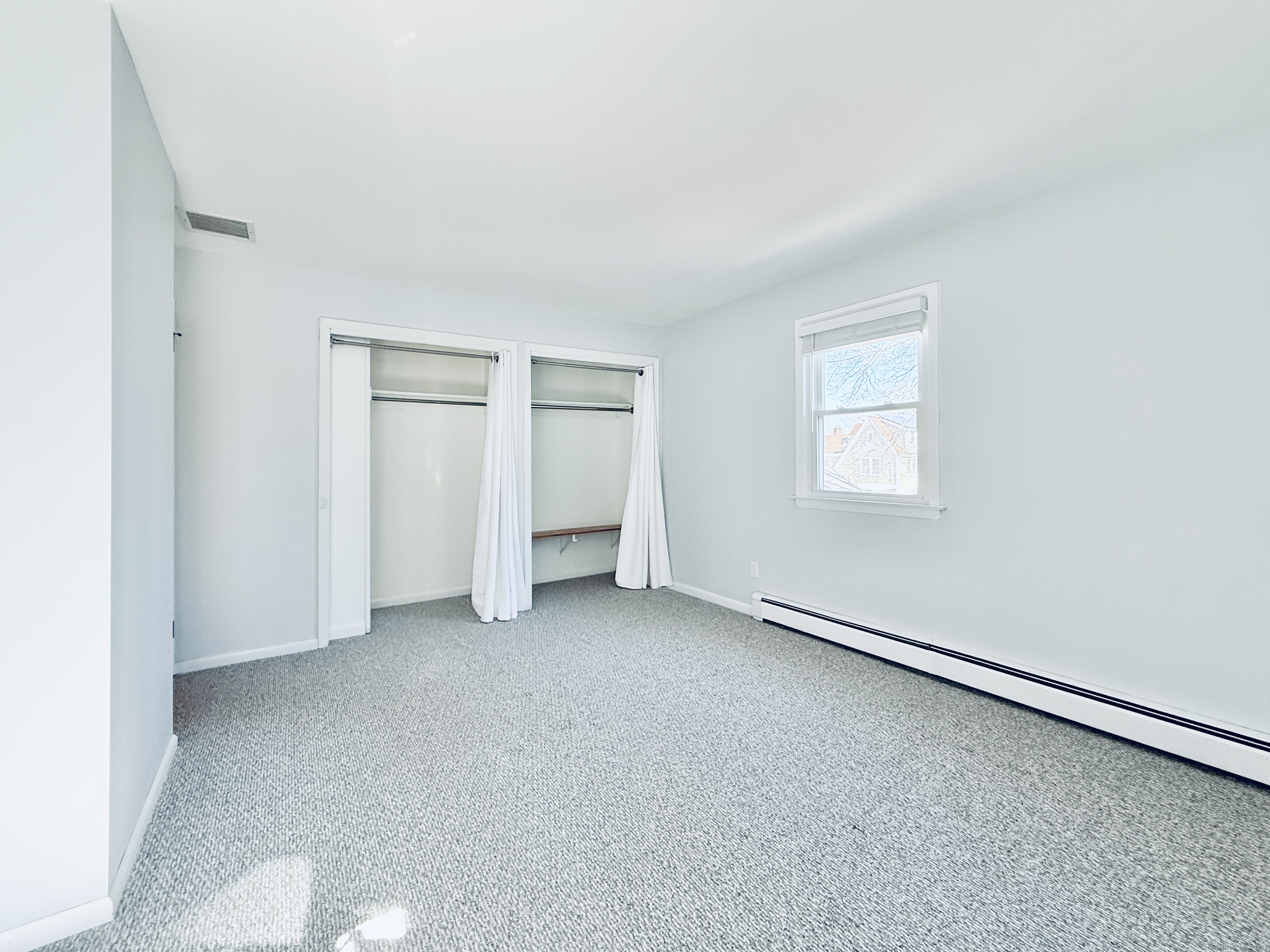 Stamford, Connecticut 06905, United States, 2 Bedrooms Bedrooms, ,1 BathroomBathrooms,Residential,Active,79067