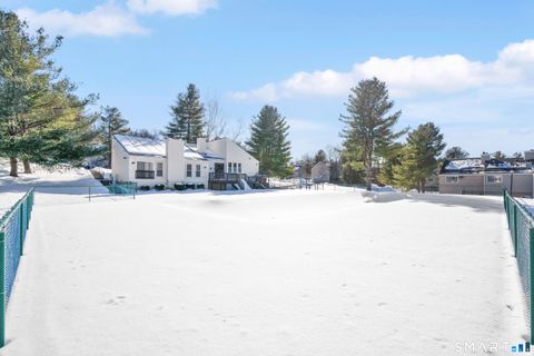 Tiny photo for 28 Larkspur Drive #28, Cromwell, CT 06416 (MLS # 24154368)