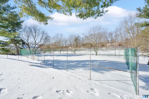 Tiny photo for 28 Larkspur Drive #28, Cromwell, CT 06416 (MLS # 24154368)