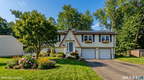 Homes For Sale - 25A Queen Street<br/> Enfield, CT 06082