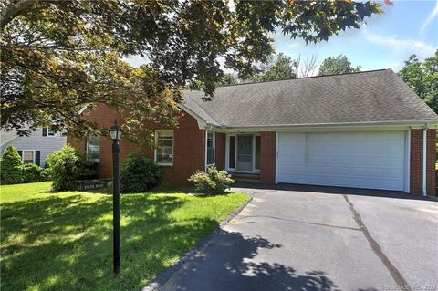 32 Koger Road Trumbull CT 06611