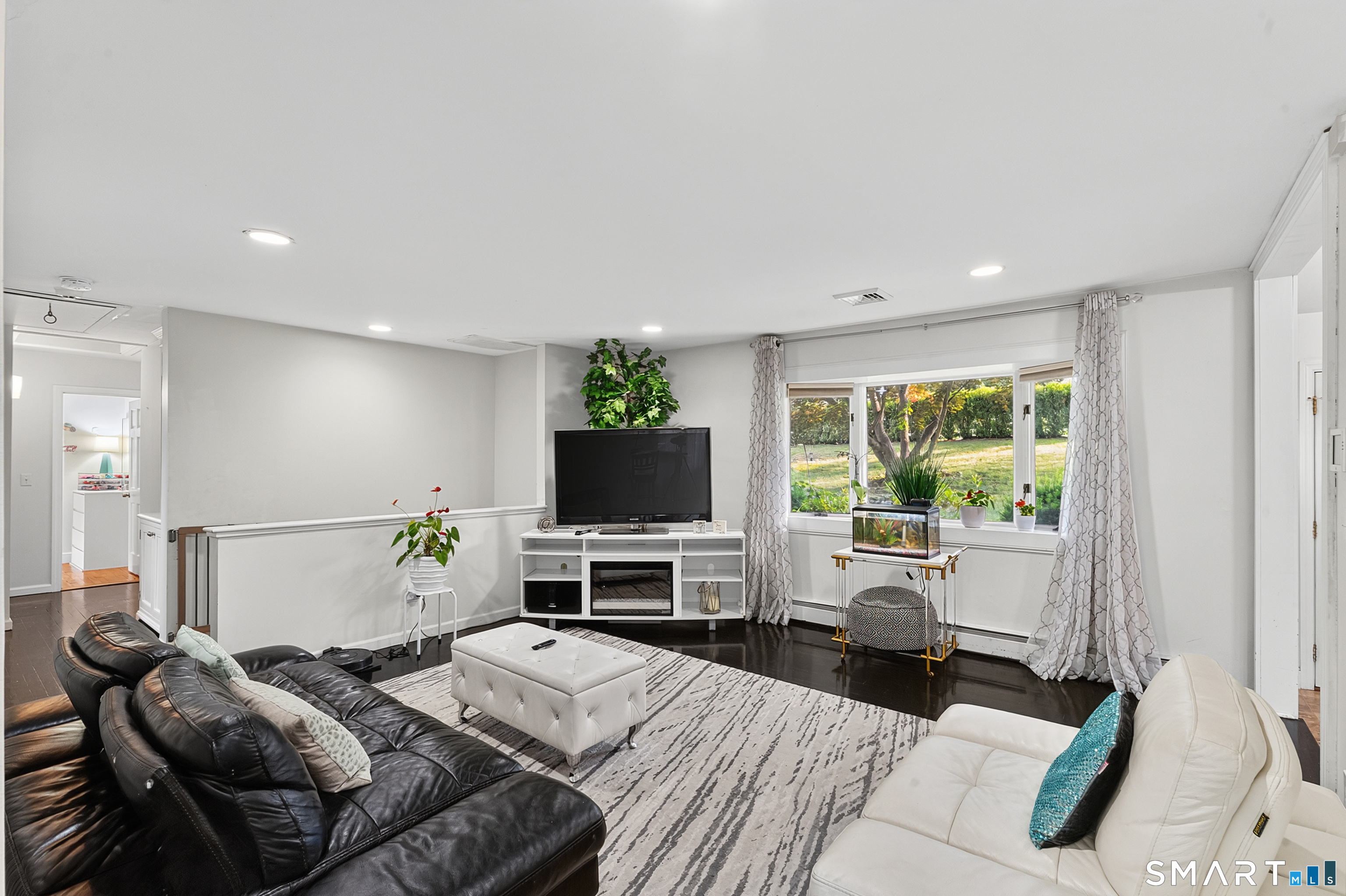 57 Ledgewood Drive