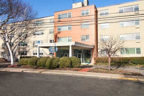 292 Pequot Avenue E2 New London CT 06320