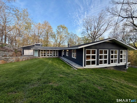 Homes For Sale - 29 Buck Hill Road<br/> Ridgefield, CT 06877