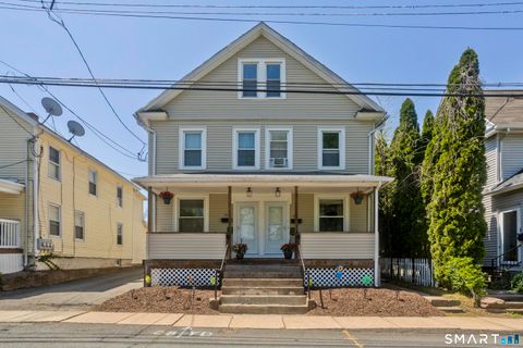 Photo of 81 Lincoln Street, Enfield, CT 06082 (MLS # 24173421)