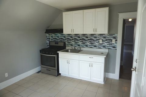 Tiny photo for 3371 Main Street Street #3rd floor, Hartford, CT 06120 (MLS # 24151951)