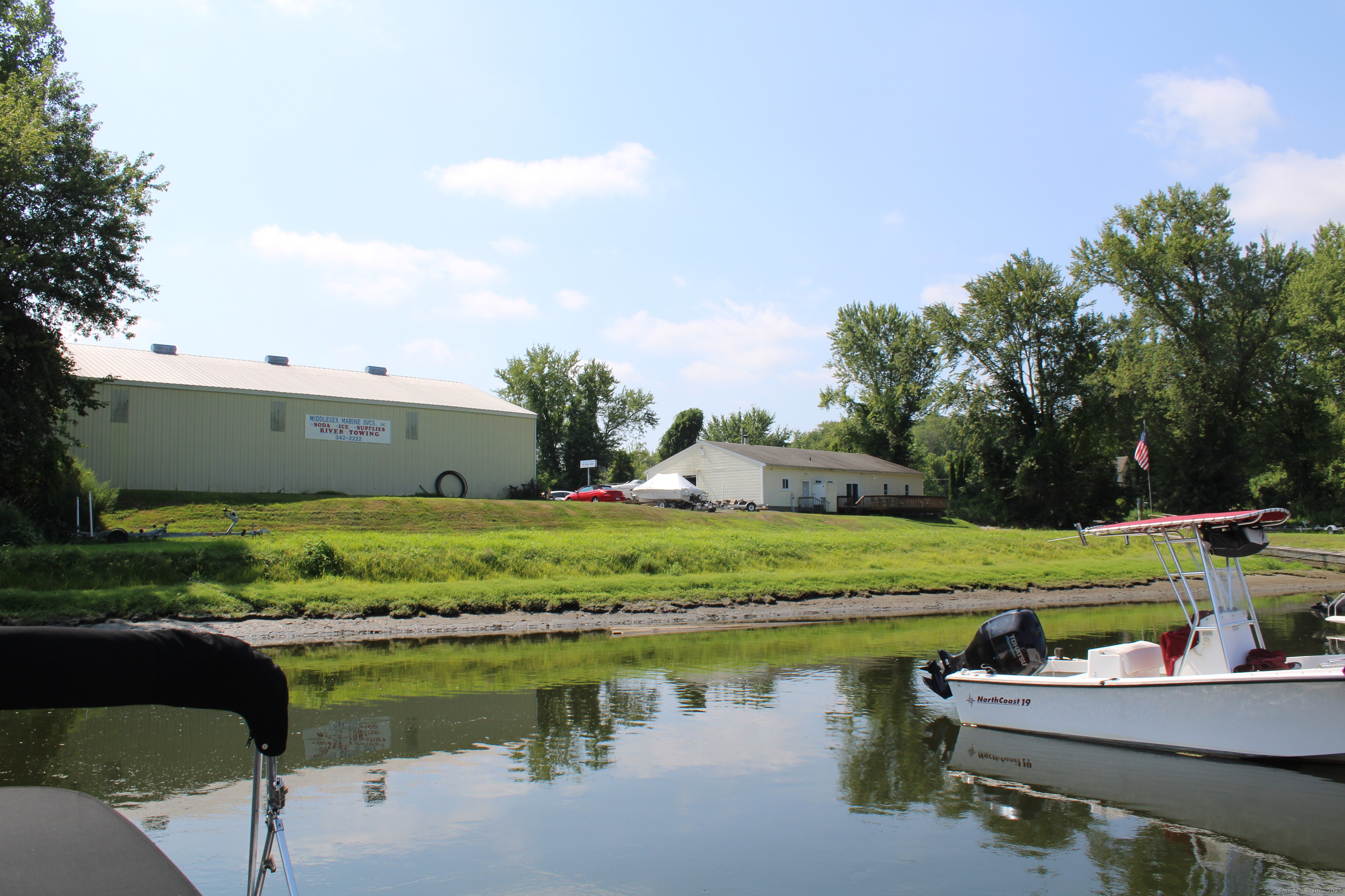 Portland, Connecticut 06480, United States, ,2 BathroomsBathrooms,Commercial,Active,190599