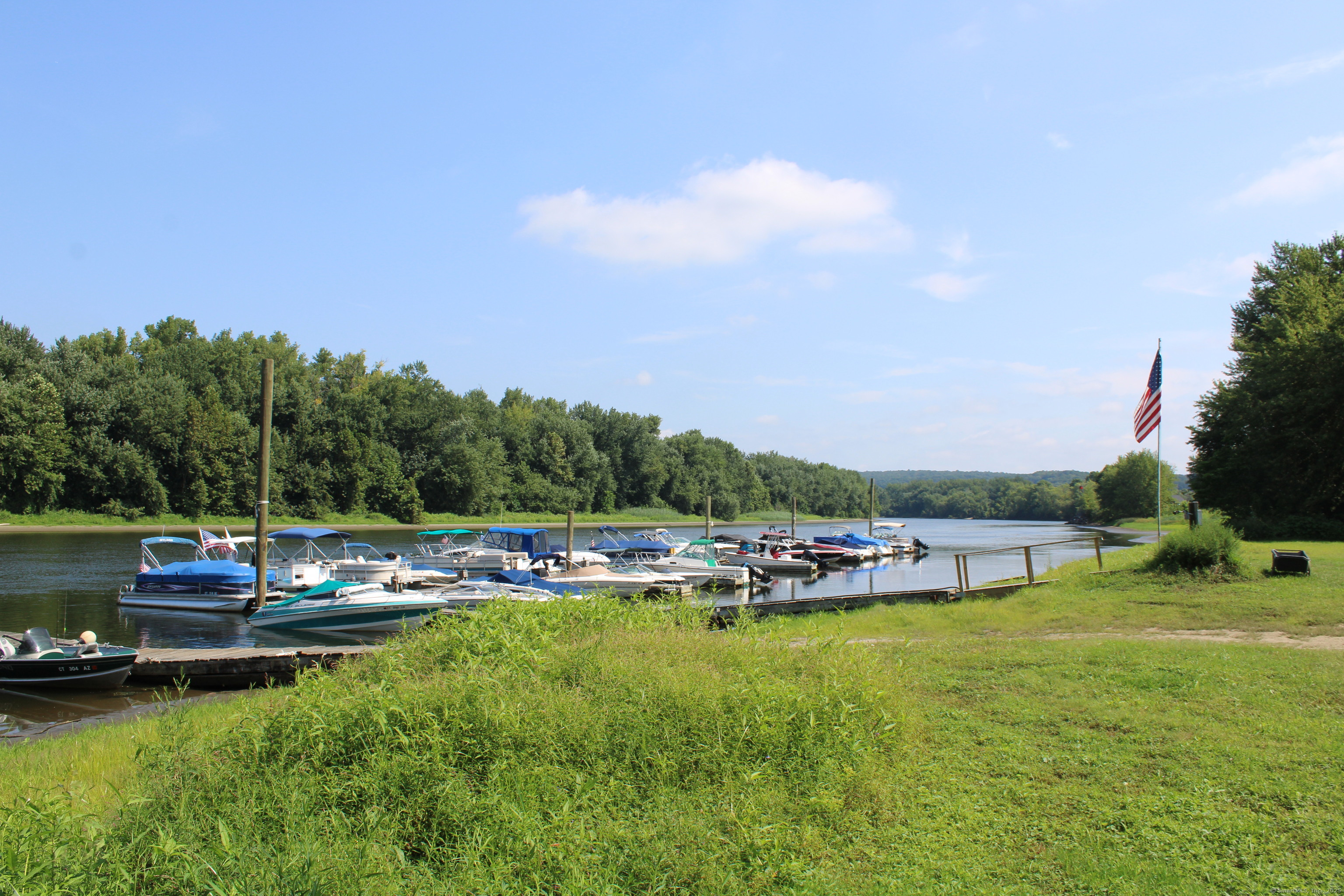 Portland, Connecticut 06480, United States, ,2 BathroomsBathrooms,Commercial,Active,190599