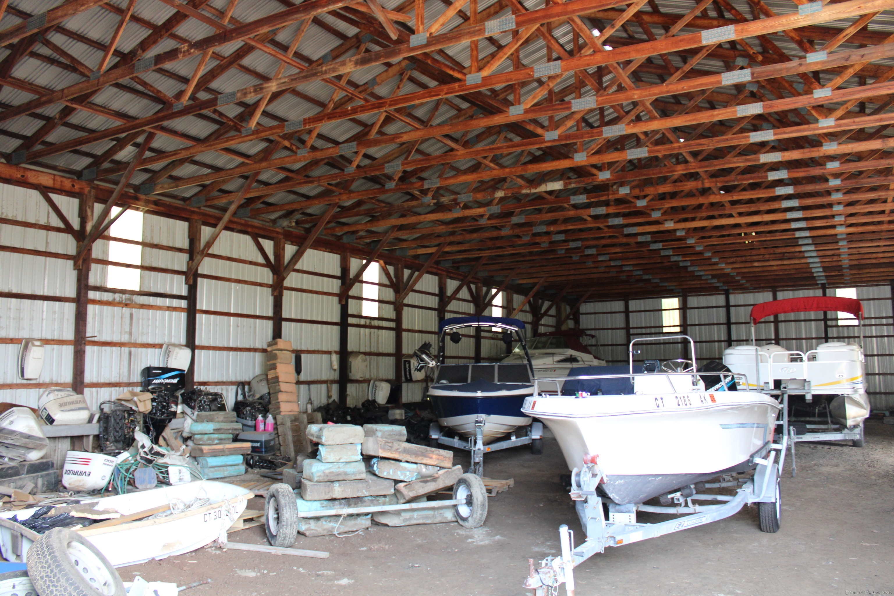 Portland, Connecticut 06480, United States, ,2 BathroomsBathrooms,Commercial,Active,190599