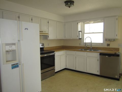 Tiny photo for 12 Petersson Circle, Stafford, CT 06076 (MLS # 24169292)