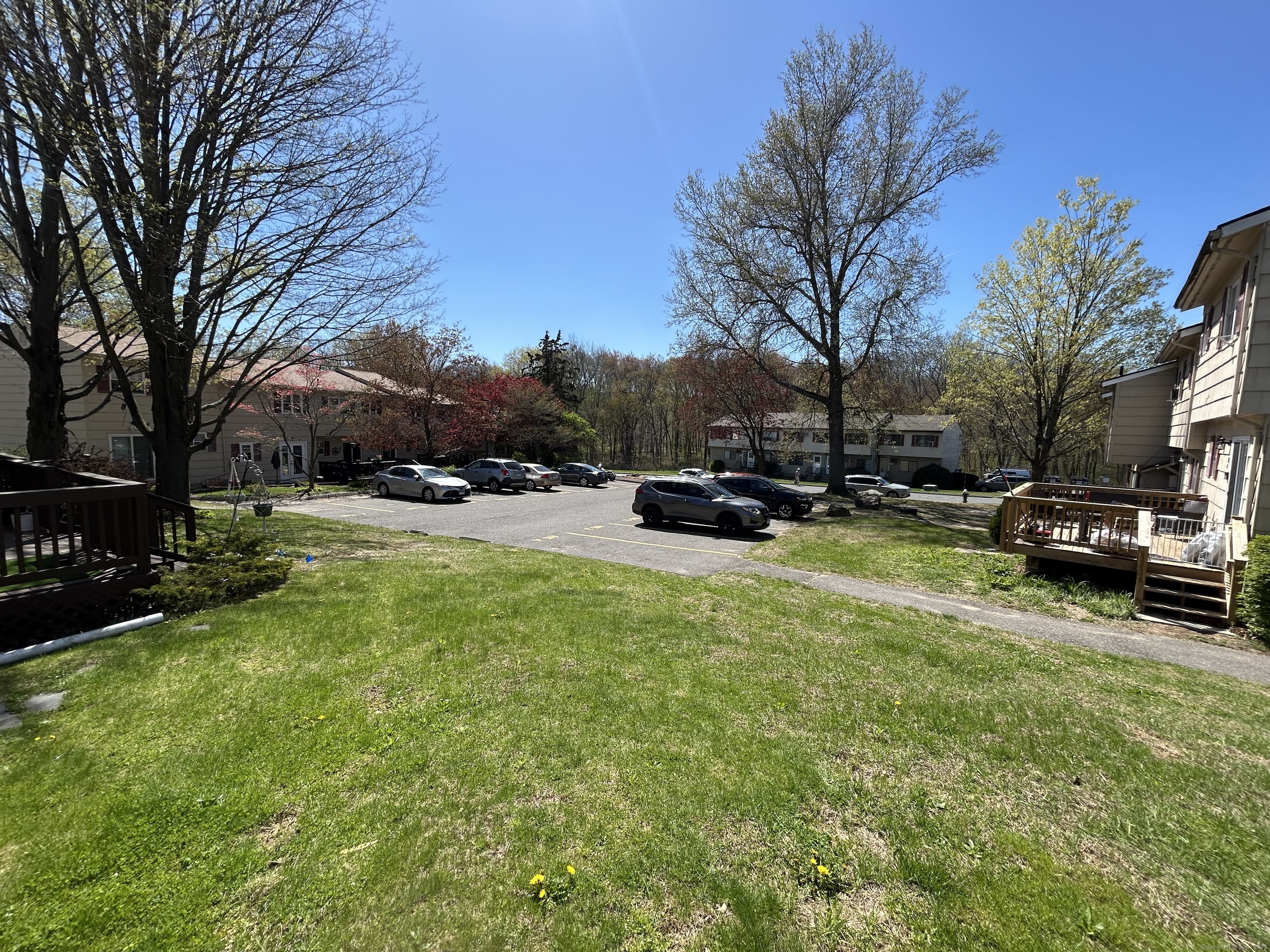 65 Round Tree Drive #2, Naugatuck, Connecticut image 18
