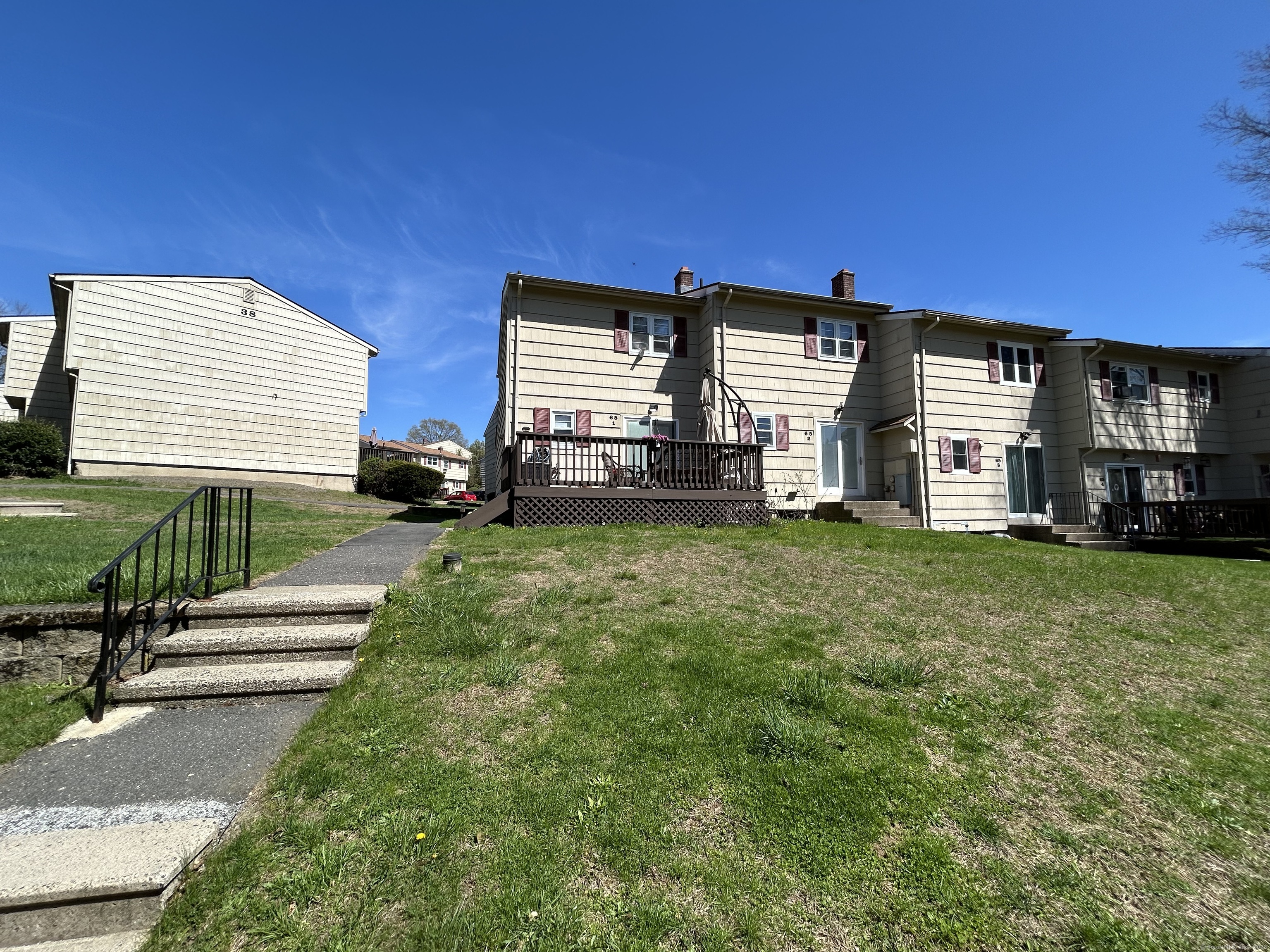 65 Round Tree Drive #2, Naugatuck, Connecticut image 17