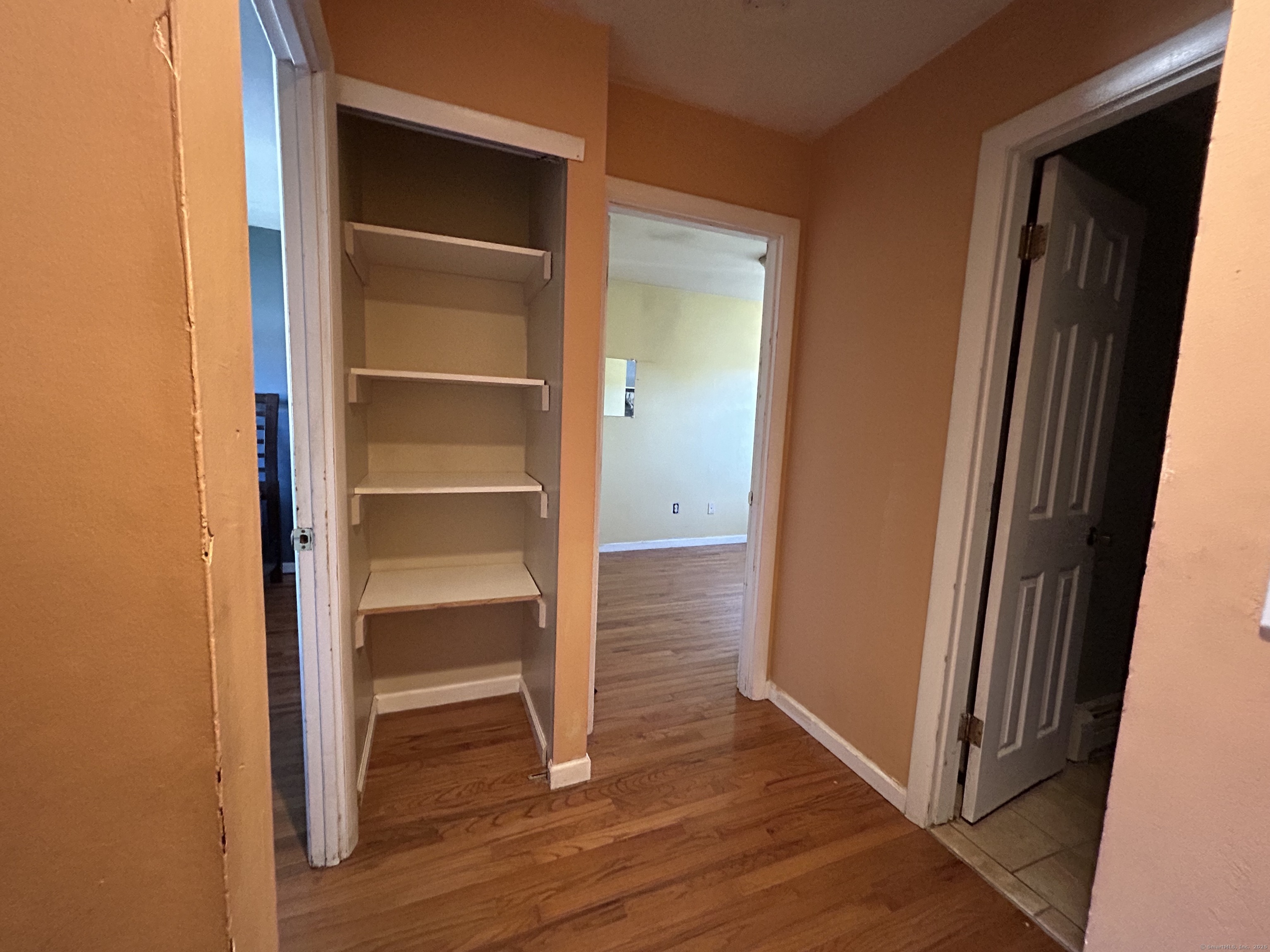 65 Round Tree Drive #2, Naugatuck, Connecticut image 9