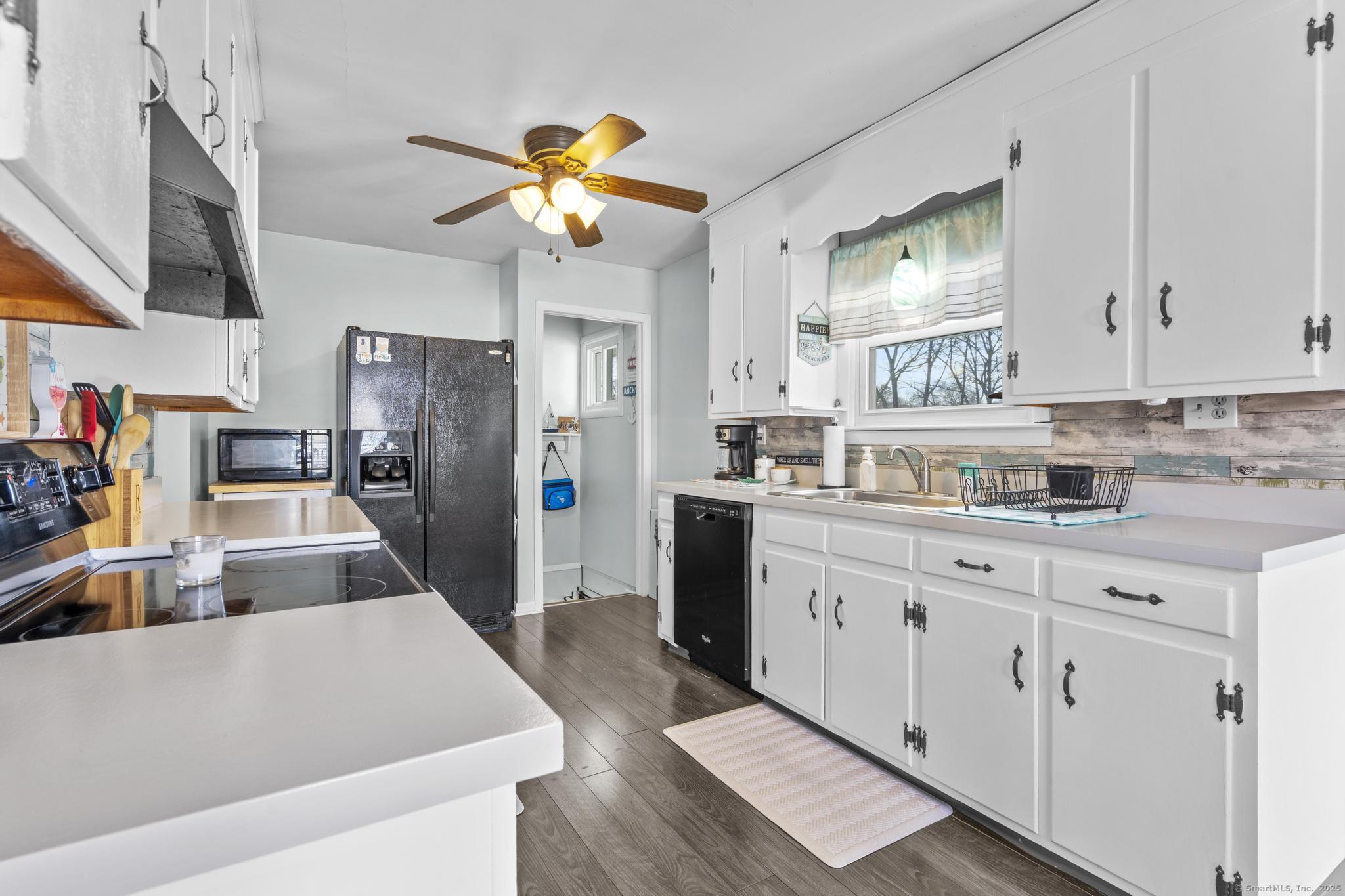 16 Highland Avenue Extension, West Haven, Connecticut image 10