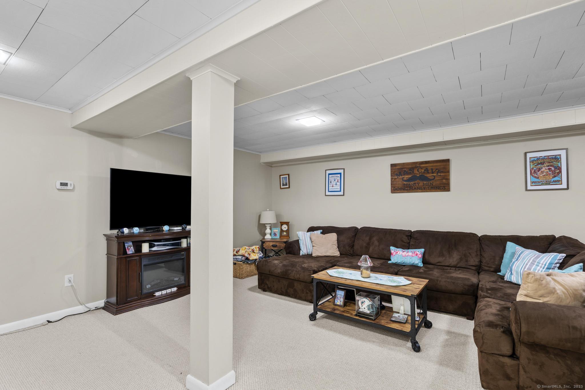 16 Highland Avenue Extension, West Haven, Connecticut image 30