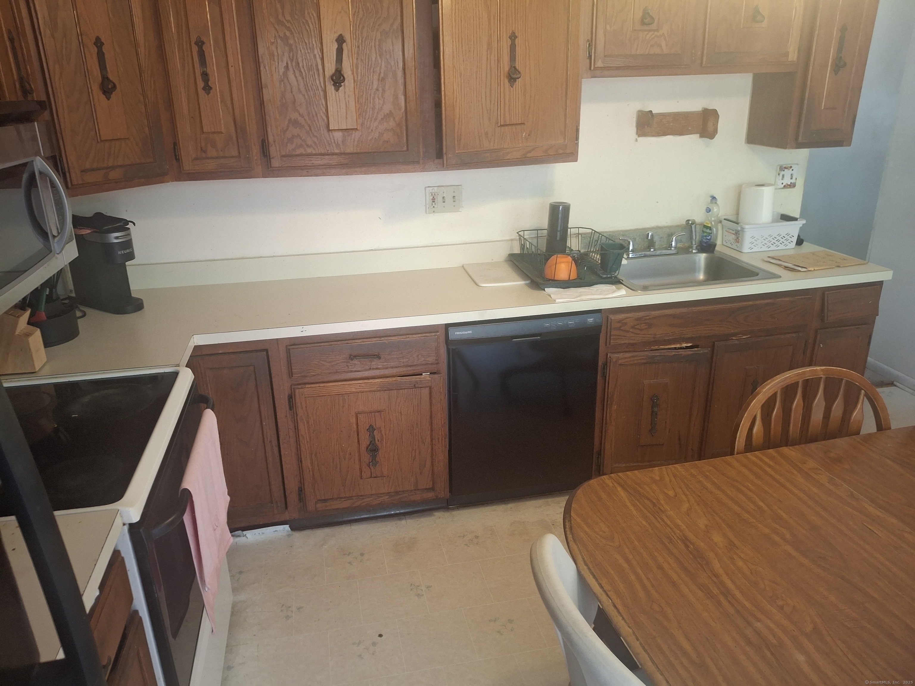 56 Bluebird Drive, Naugatuck, Connecticut image 7