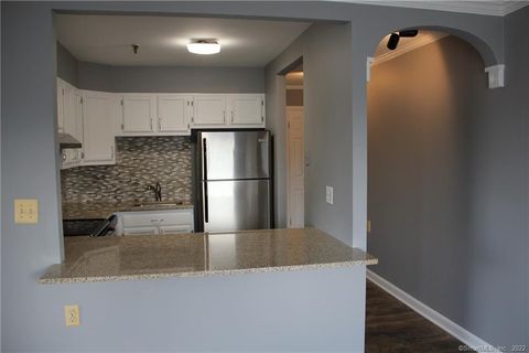 Tiny photo for 51 Schuyler Avenue #APT 5A, Stamford, CT 06902 (MLS # 24145840)