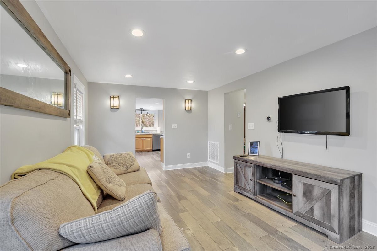 39 Franklin Avenue, Watertown, Connecticut image 2
