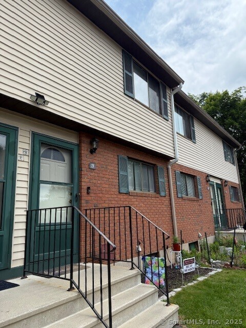 39 Horton Hill Road #APT 2F, Naugatuck, Connecticut image 2