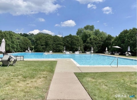 Condo For Sale - 33 Pilgrim Harbor #B<br/> Wallingford, CT 06492