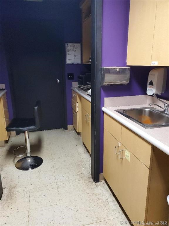 320 New Britain Road 2