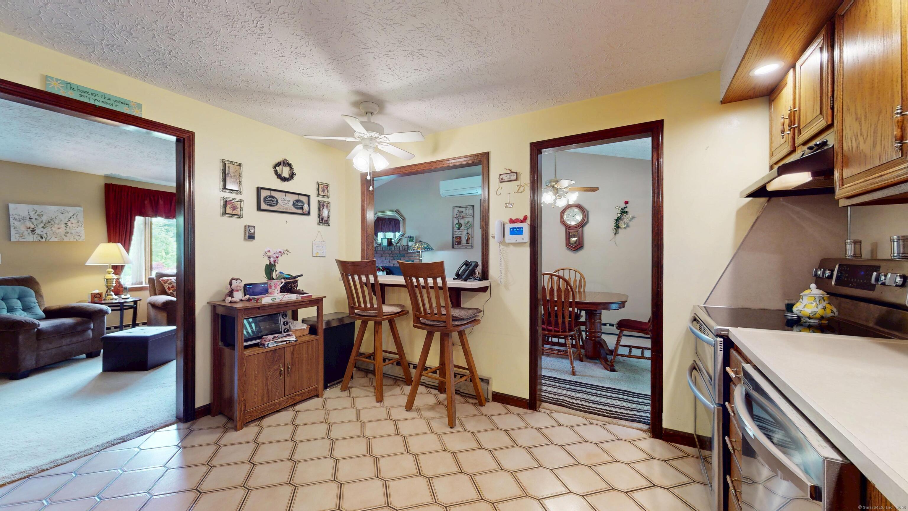 230 Unionville Avenue, Plainville, Connecticut image 9