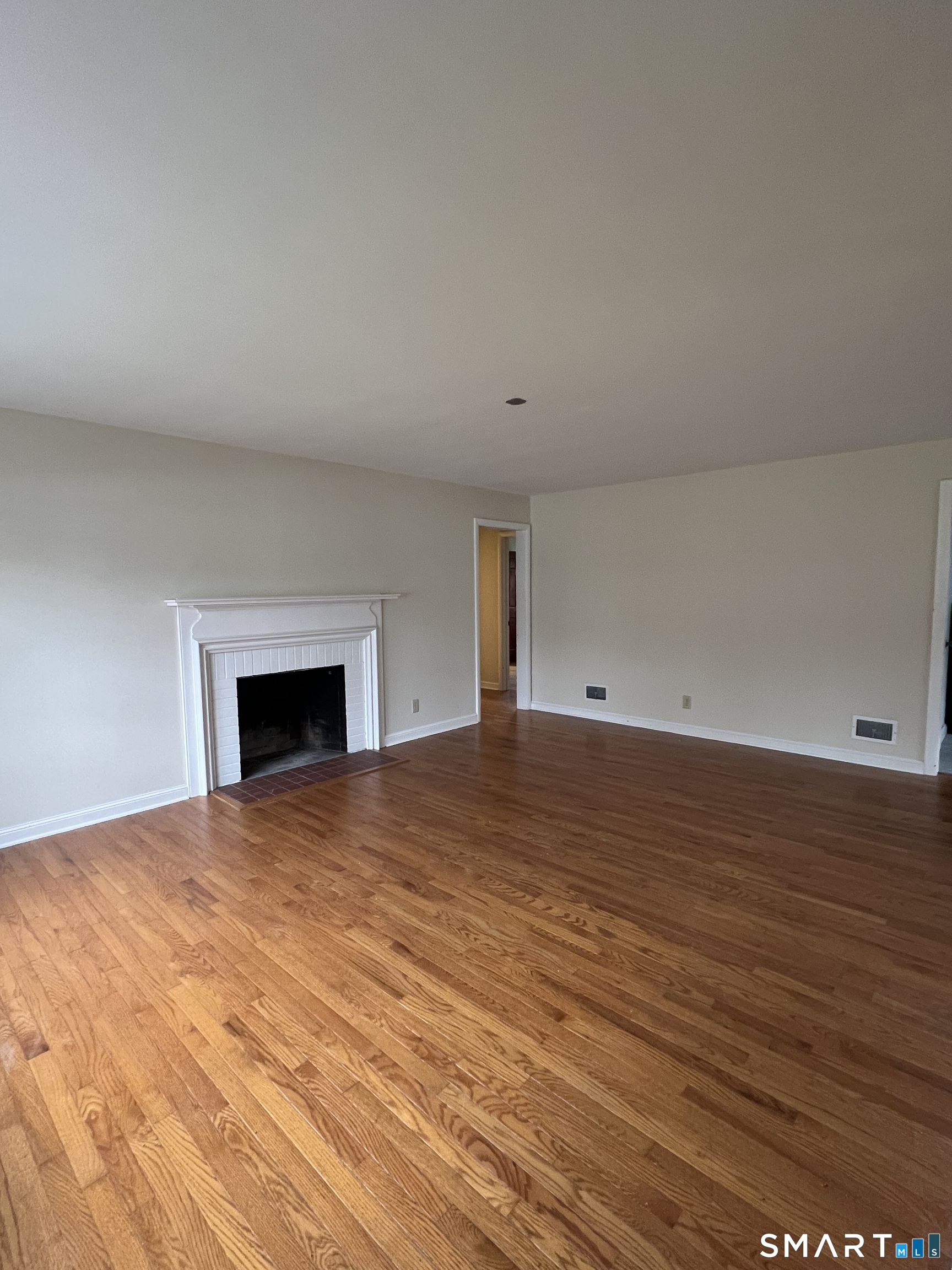 121 View Street