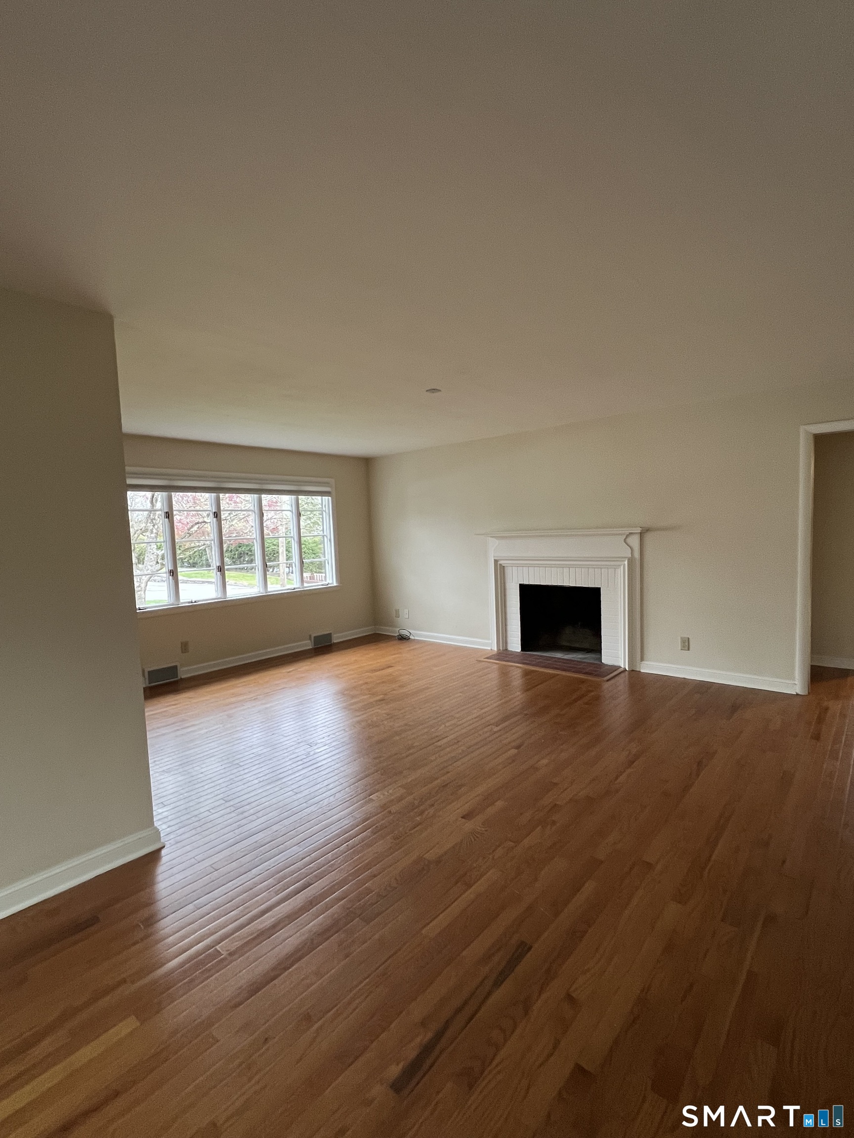 121 View Street