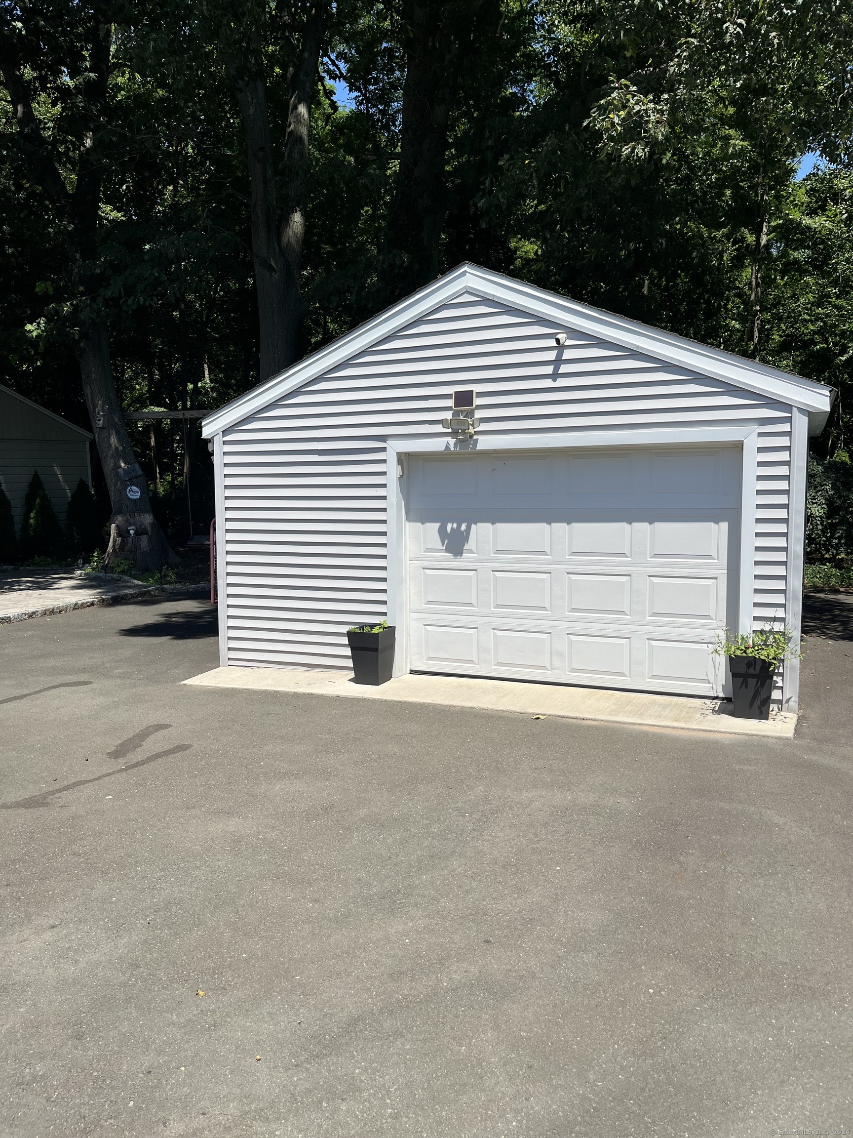 31 Forest Street