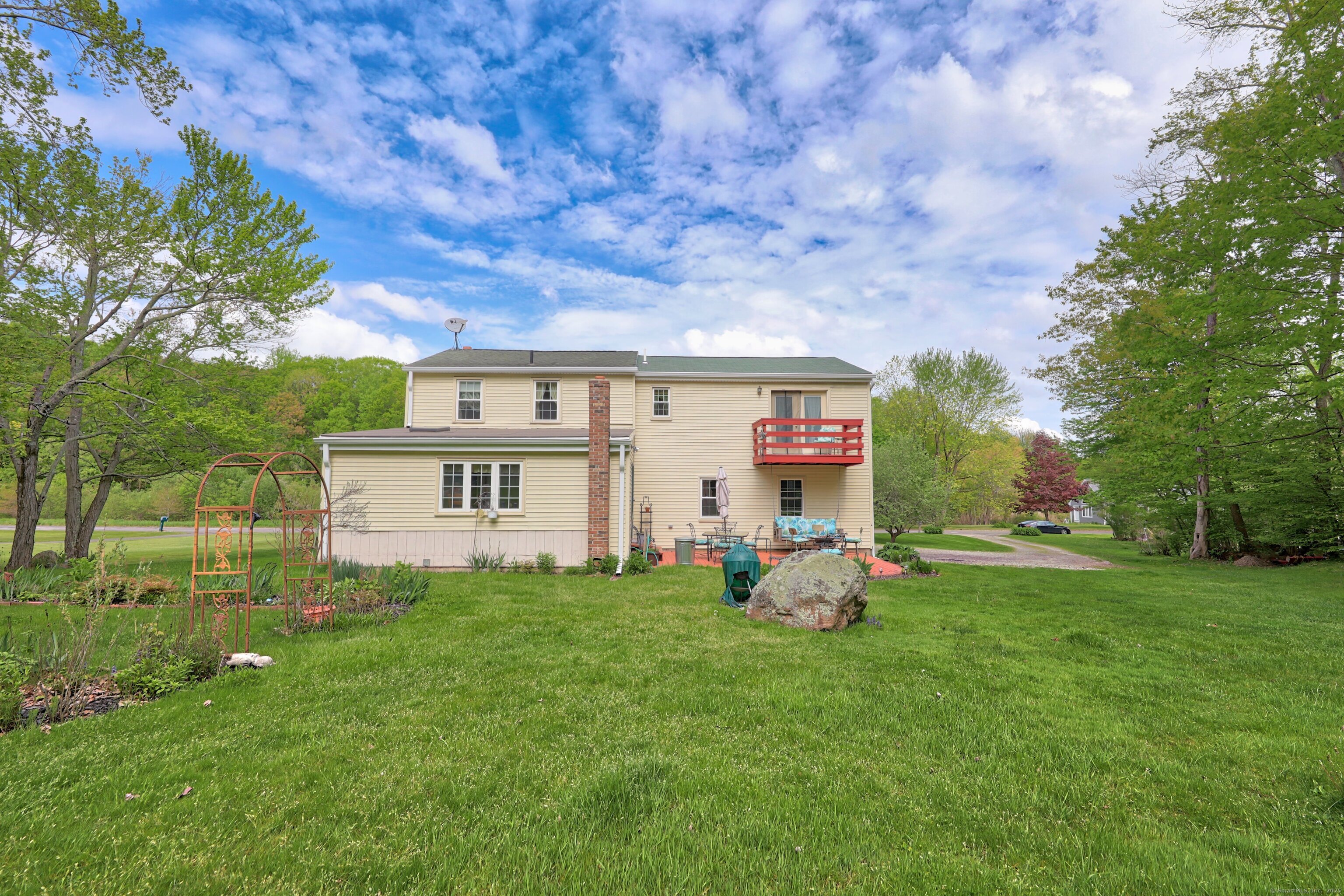 40 Fountainhead Road