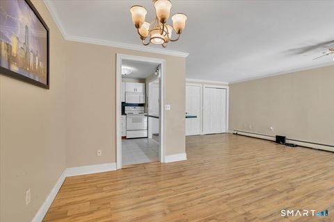 Tiny photo for 565 Talcottville Road #APT 1A1, Vernon, CT 06066 (MLS # 24151922)