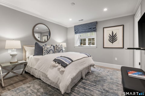 Tiny photo for 165 Shore Road #D, Greenwich, CT 06870 (MLS # 24198820)