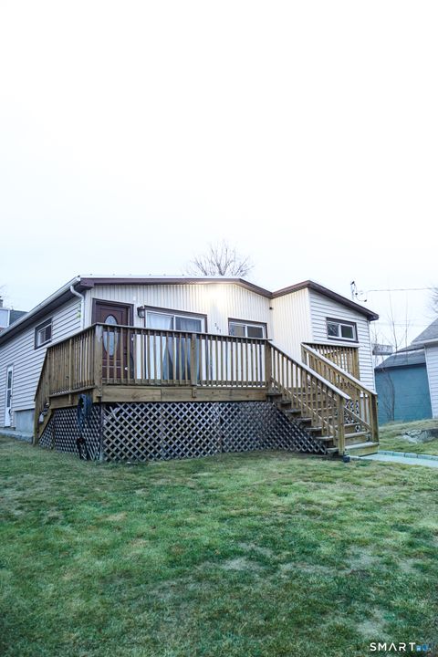 Photo of 207 Hillcrest Road, Bridgeport, CT 06606 (MLS # 24148372)