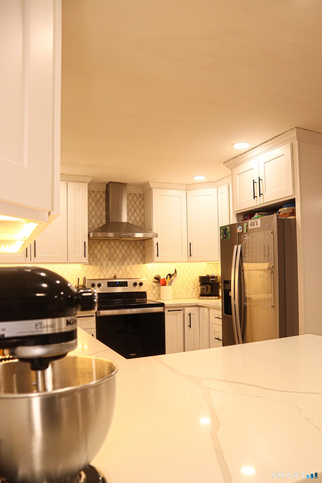 Photo of 207 Hillcrest Road, Bridgeport, CT 06606 (MLS # 24148372)