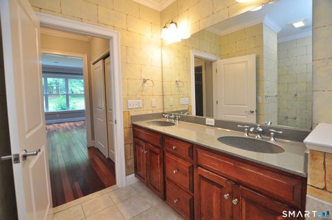 Tiny photo for 104 Bradford Walk #104, Farmington, CT 06032 (MLS # 24188868)