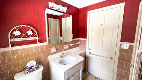 Tiny photo for 338 Main Street, Hampton, CT 06247 (MLS # 24141901)