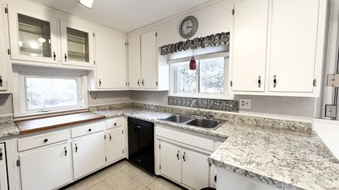 Tiny photo for 338 Main Street, Hampton, CT 06247 (MLS # 24141901)