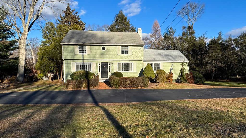 Photo of 338 Main Street, Hampton, CT 06247 (MLS # 24141901)