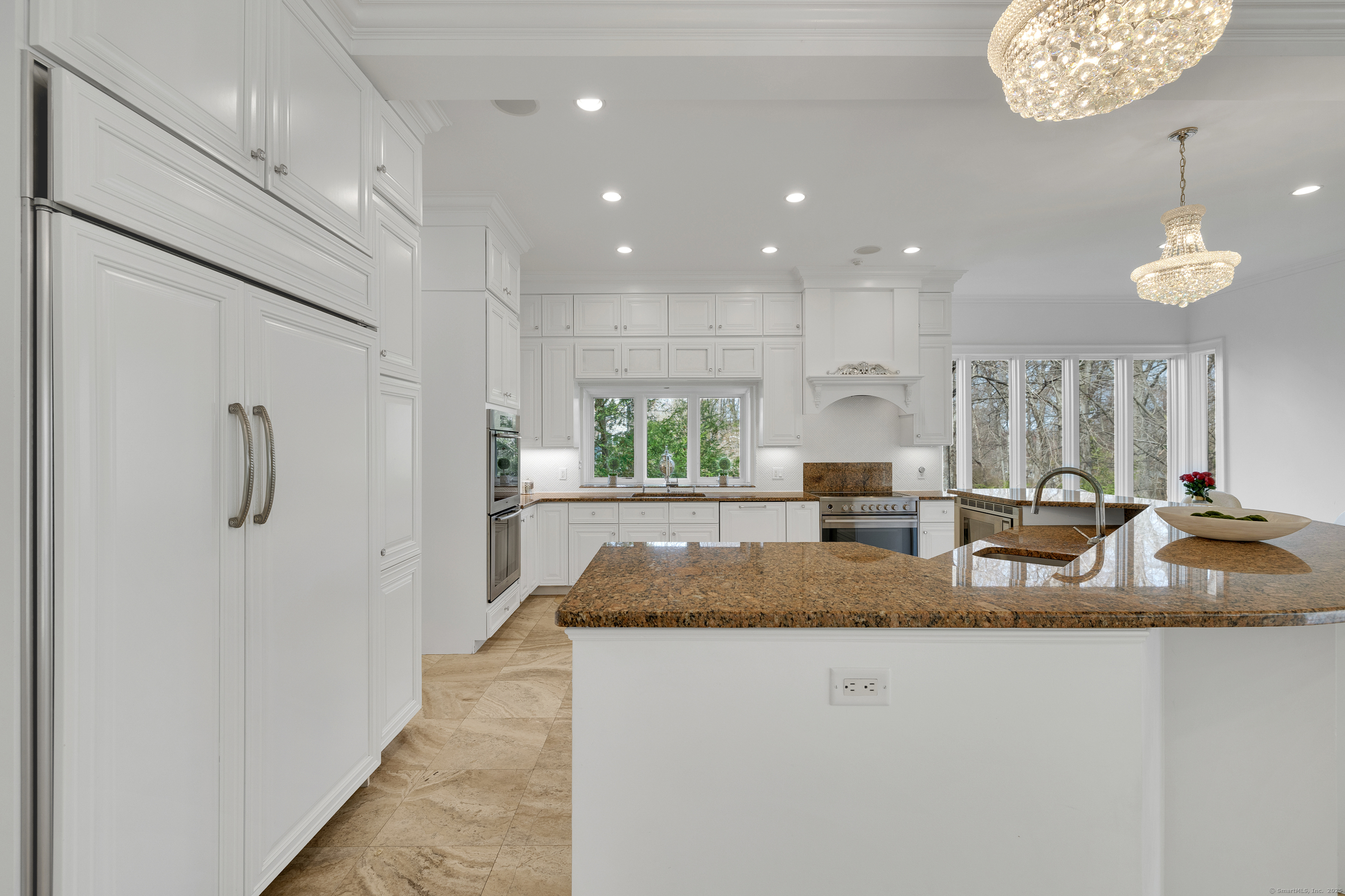 15 Skyview Drive, Stamford, Connecticut image 14