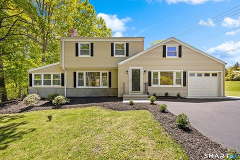 Photo of 1044 Dunbar Hill Road, Hamden, CT 06514 (MLS # 24175259)
