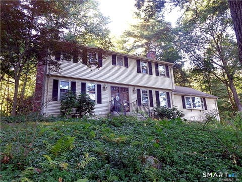 Homes For Rent - 21 Saddle Ridge Drive<br/> Simsbury, CT 06092