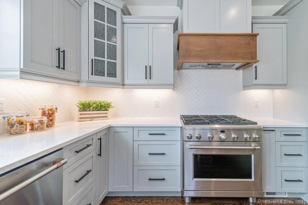 41 Primrose Lane, Cromwell, Connecticut image 10