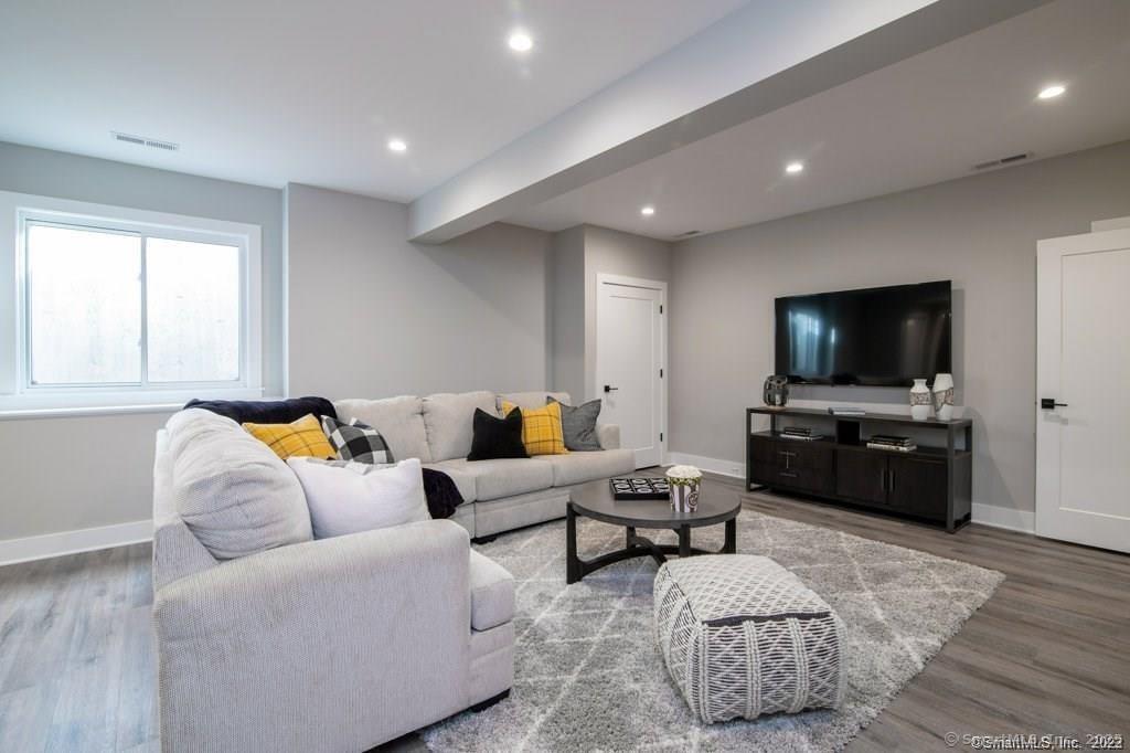 41 Primrose Lane, Cromwell, Connecticut image 35
