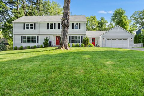 82 High Wood Road West Hartford CT 06117
