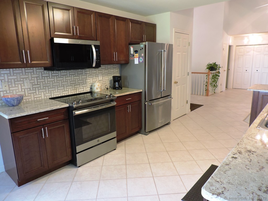 2 Abbewood Drive 2