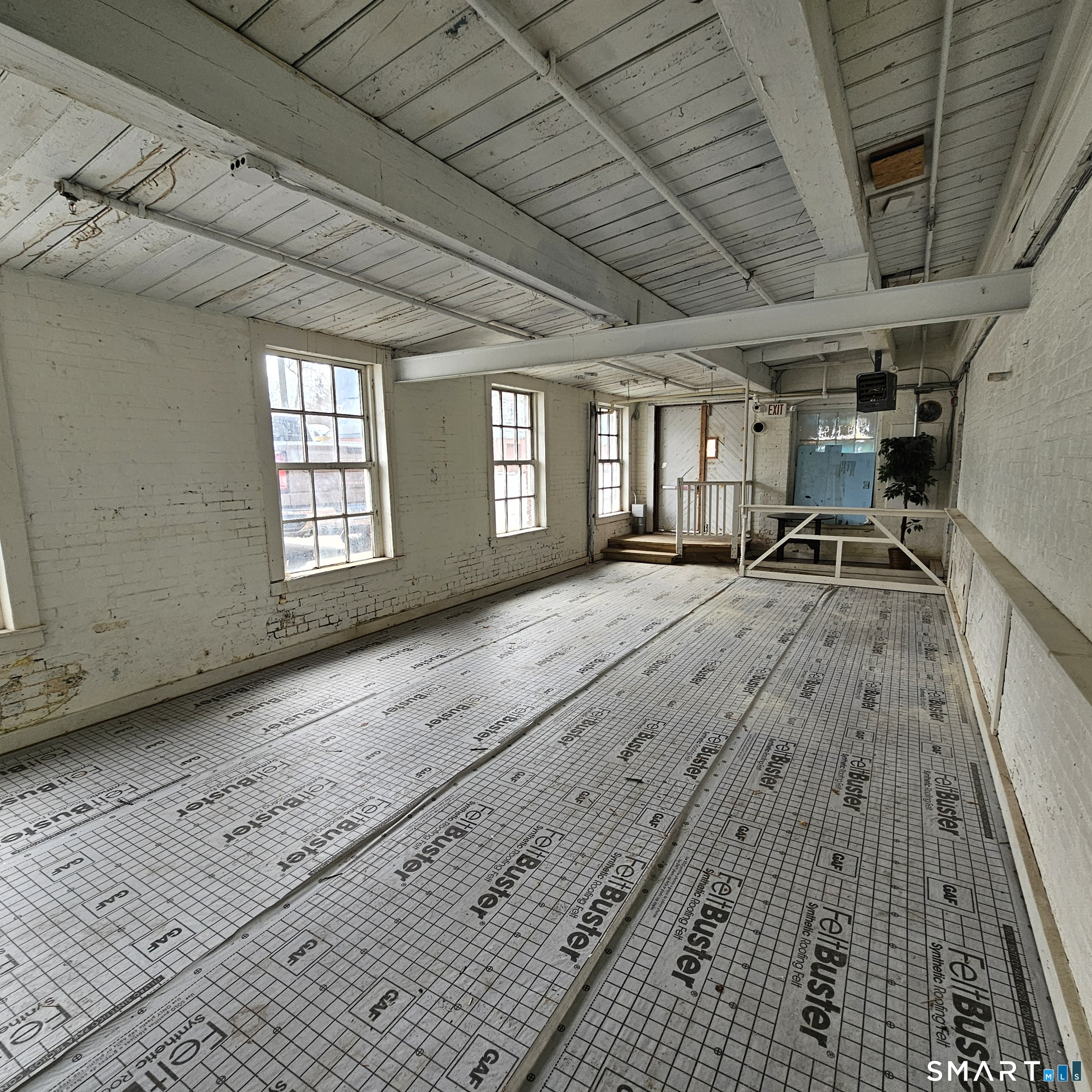 642 Hilliard Street 2004